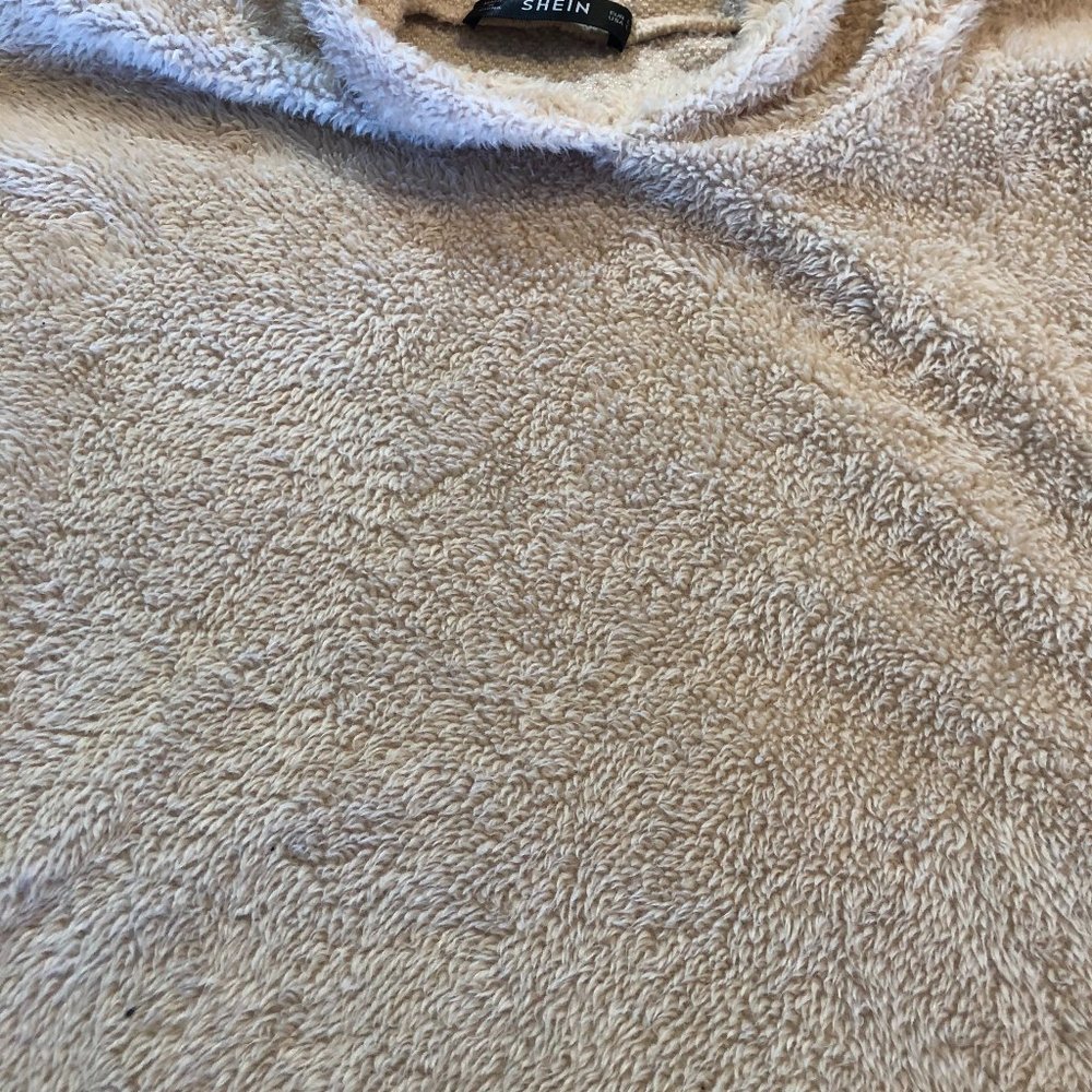 SHEIN Drop Shoulder Solid Teddy Crop Hoodie - Picture 3 of 6